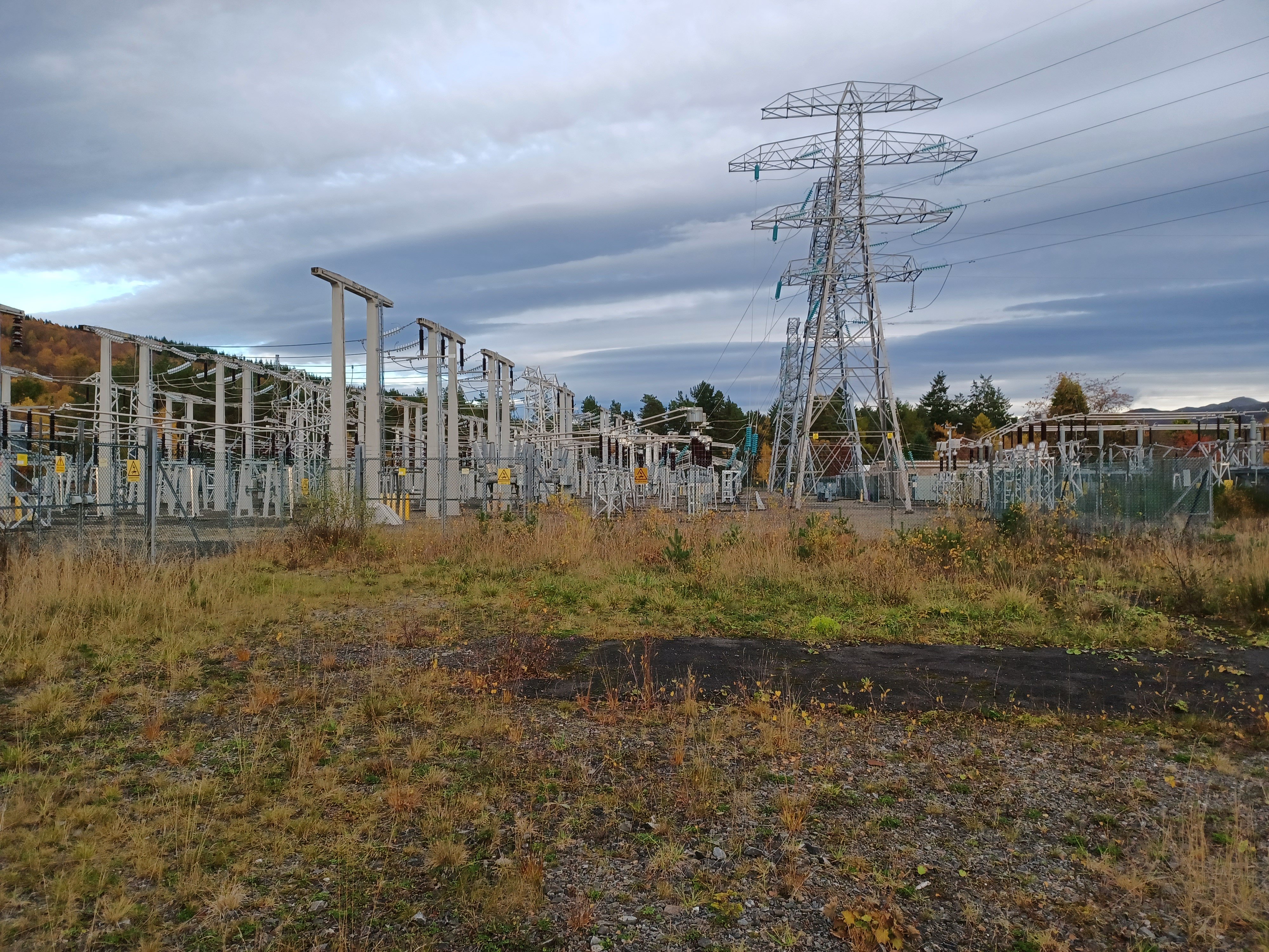 Side view of site.