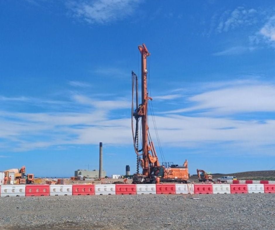 EGL2 PETERHEAD HVDC CONVERTER PILING RIG