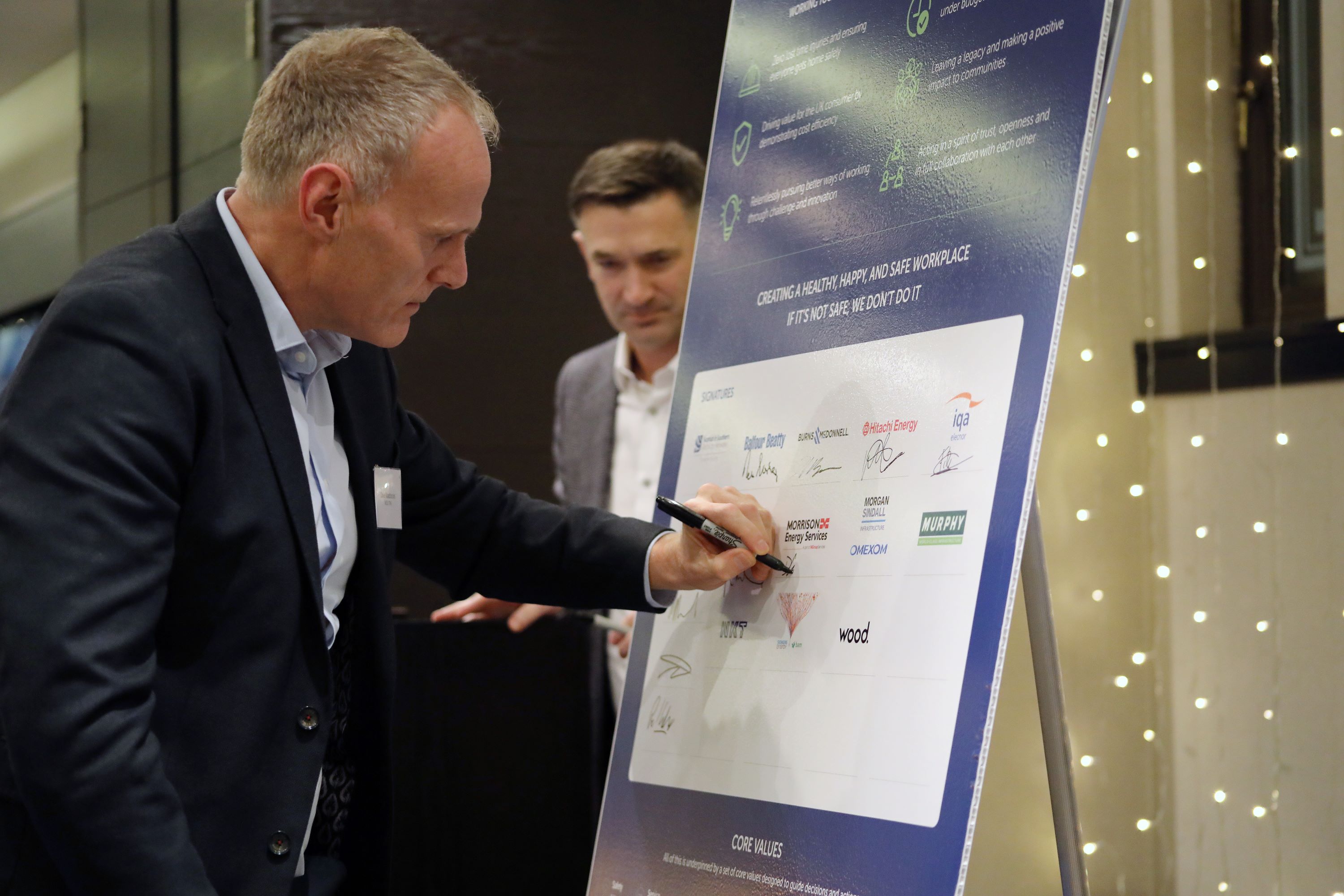 SSEN Transmission_Businesses were welcomed to sign the charter to help to commit to new ways of working .jpg