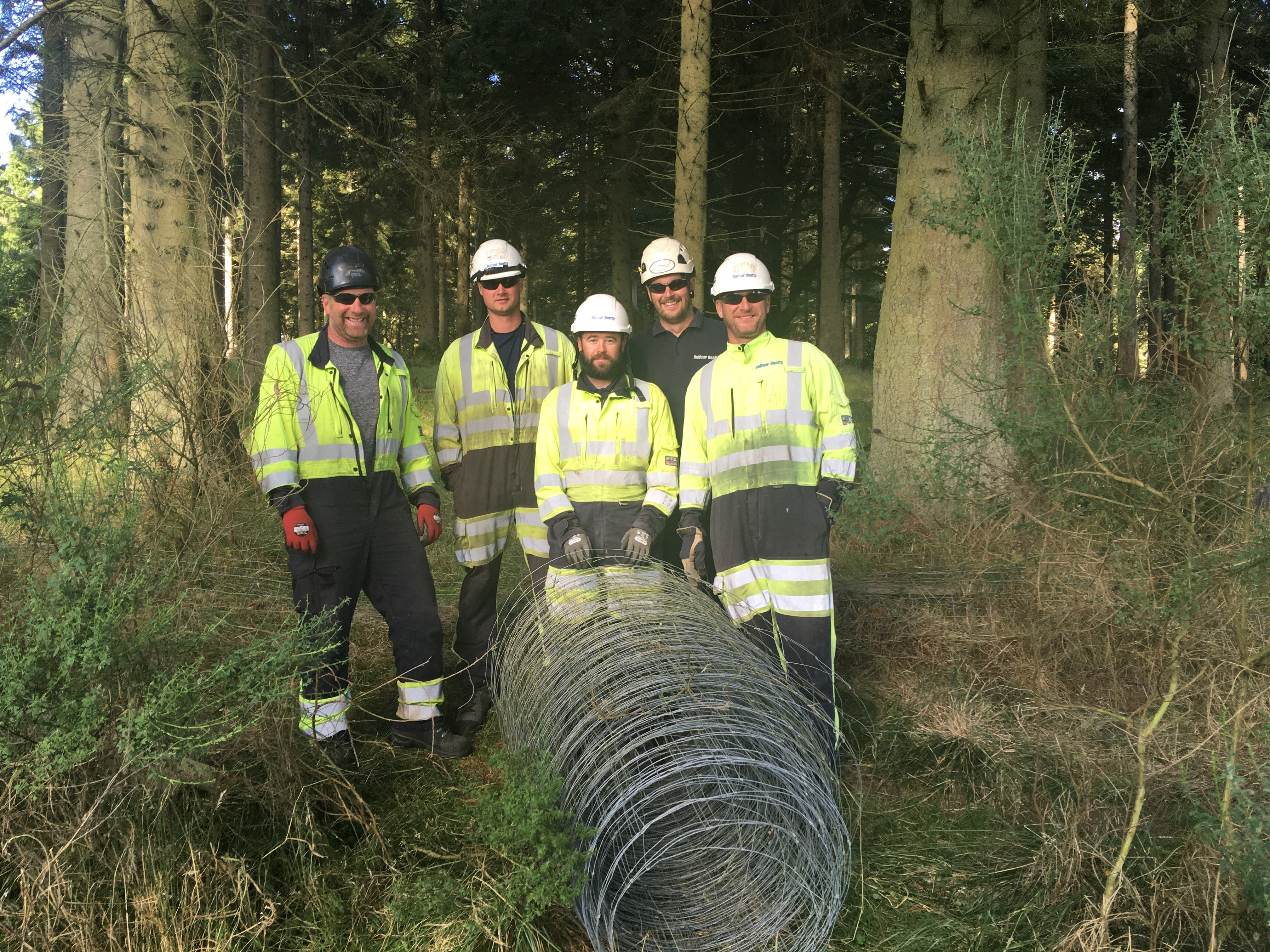ssen-transmission_balfour-beatty-helped-clear-fencing-at-bamff-estate.jpg