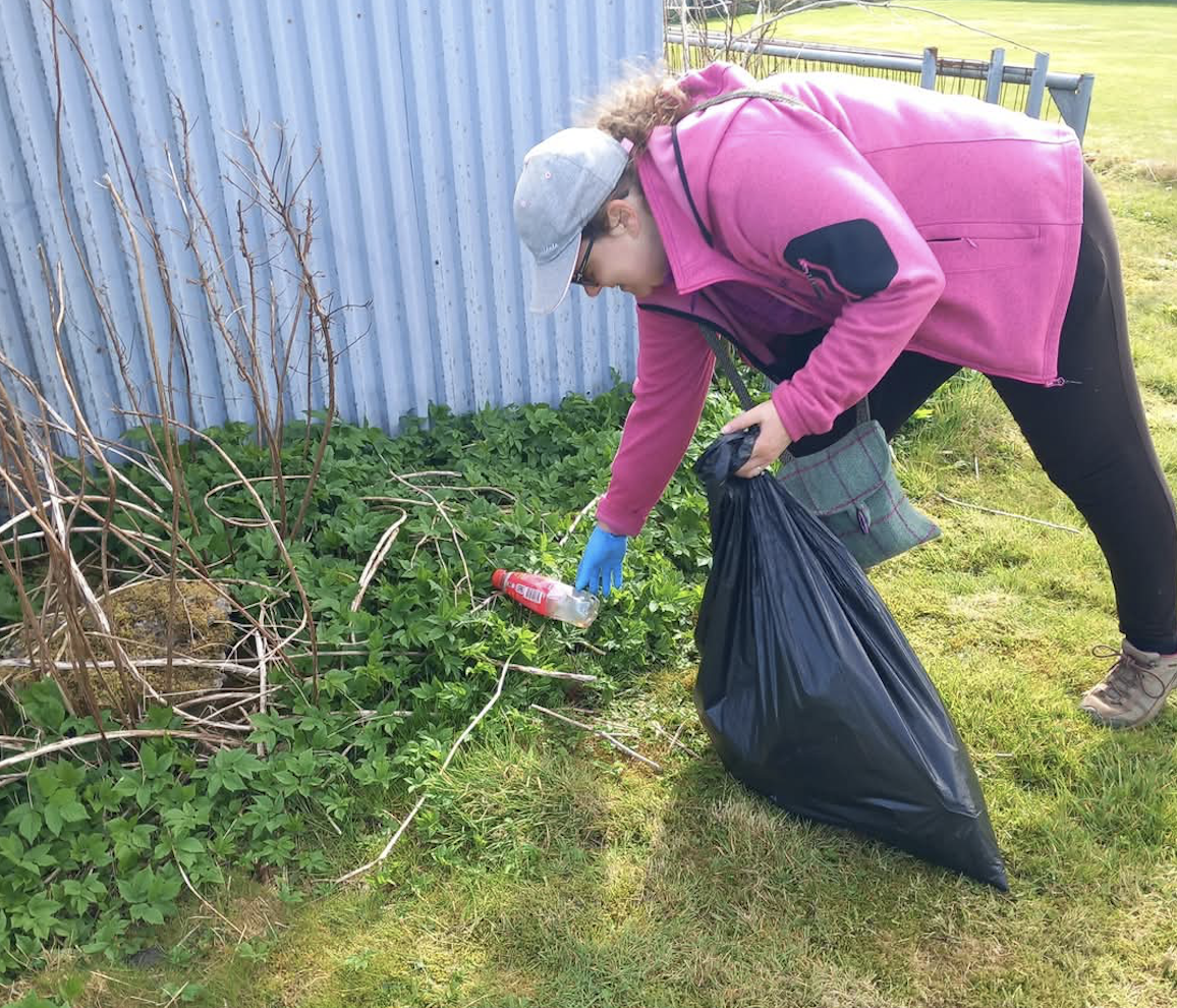 Cuminestown Litter pick 2